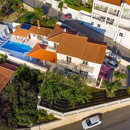 New! Seaview Matoli With Heated 50sqm Pool And 4 Bedrooms, Close To Split * Podstrana